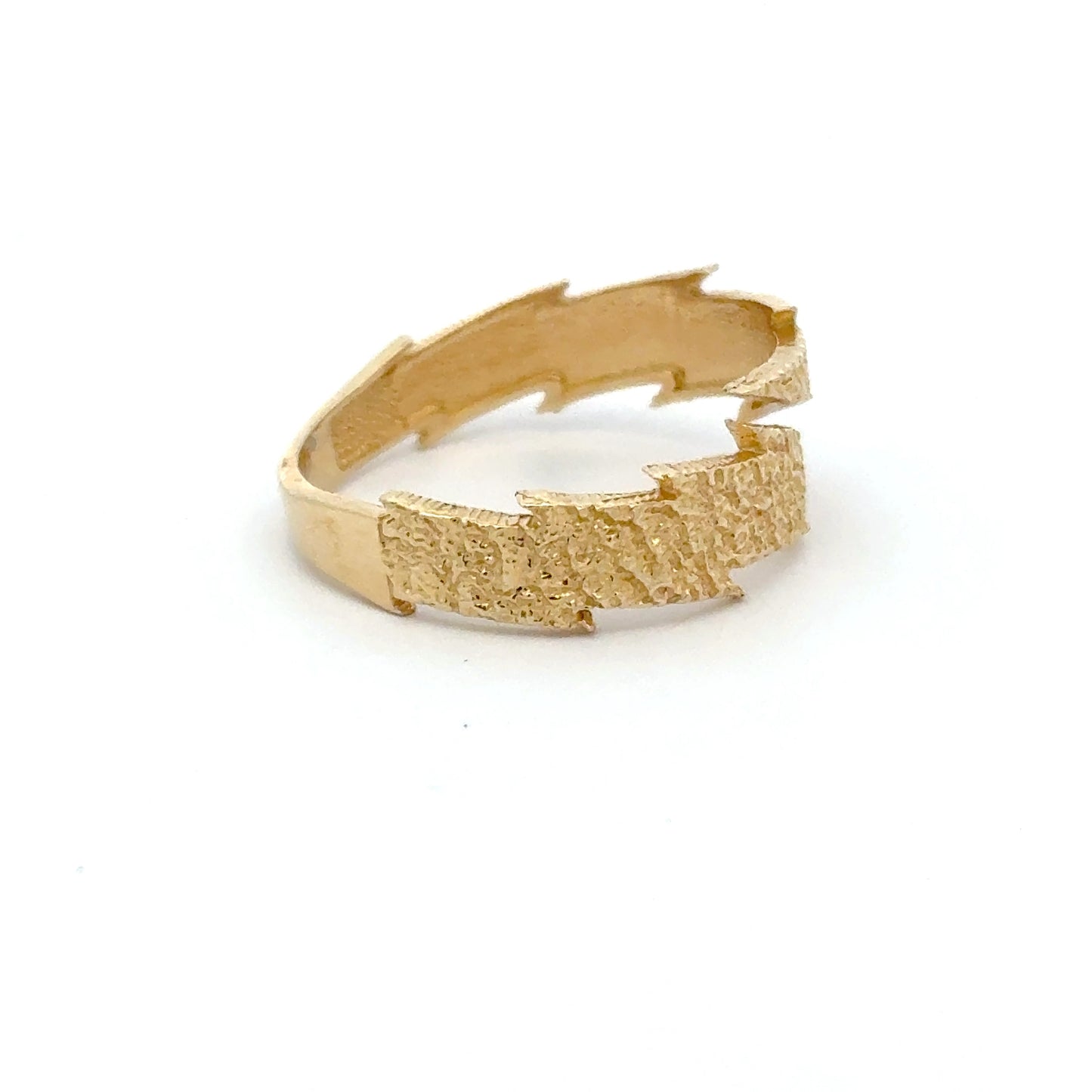 585/- Goldring