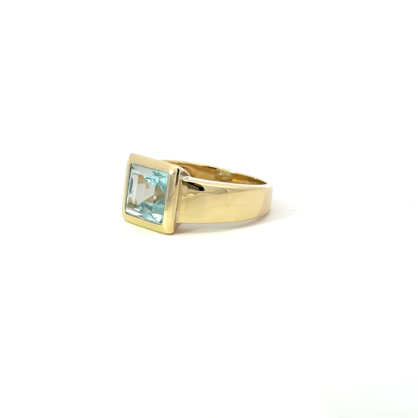 585/- Gold Ring mit Blau Topas