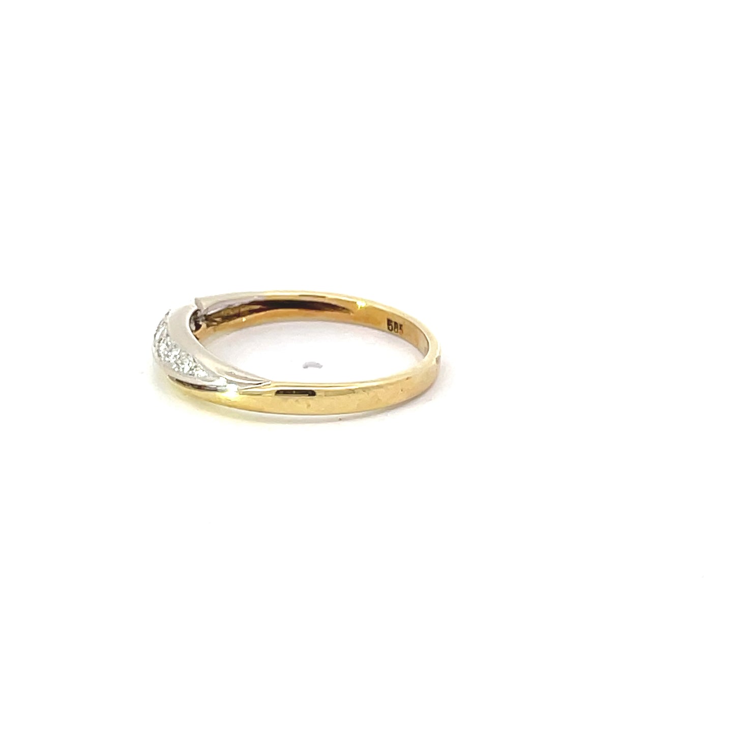 585/- Gold Brillant Ring