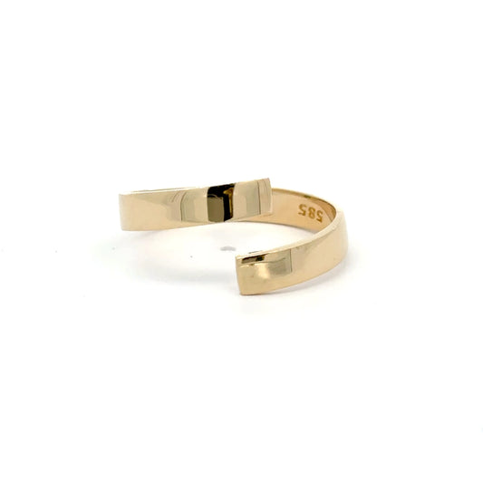 585/- Goldring